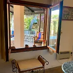 Domus De Mari بالاو