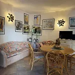 Domus De Mari *