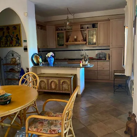 Domus De Mari Casa vacanze *